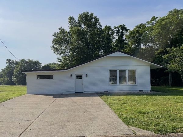 208 Dorris Drive, Metropolis, IL 62960