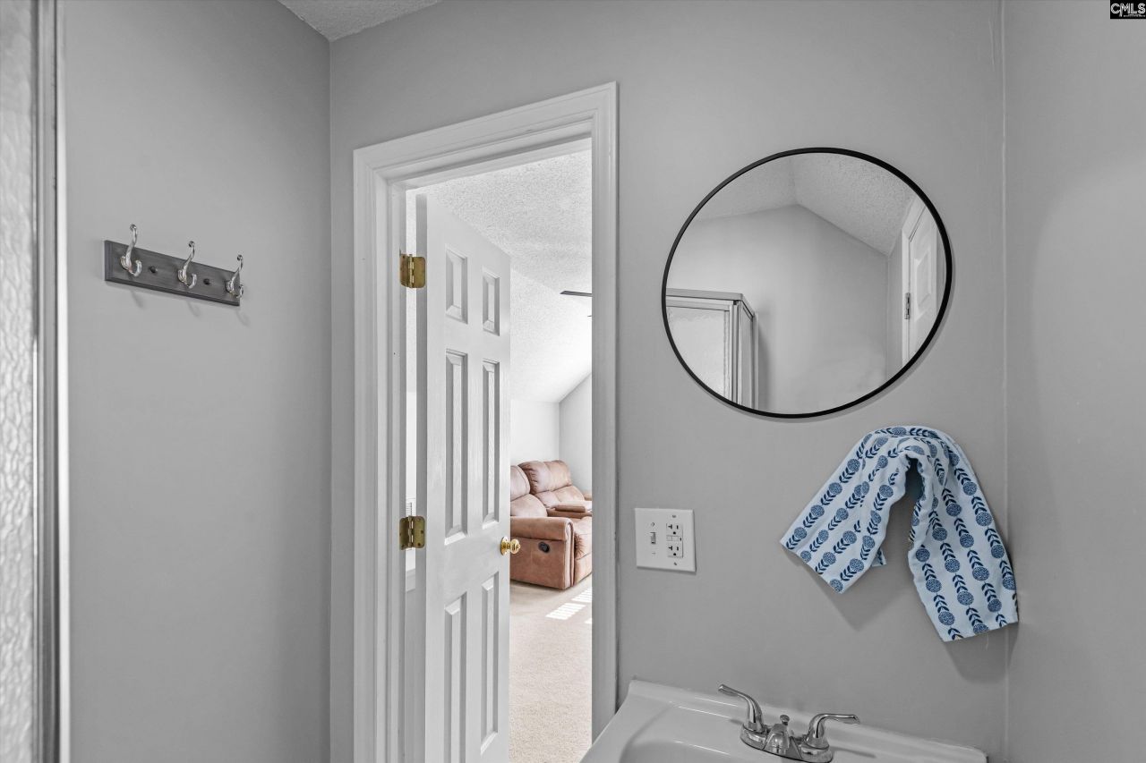 204 Presque Isle Road Photo 32