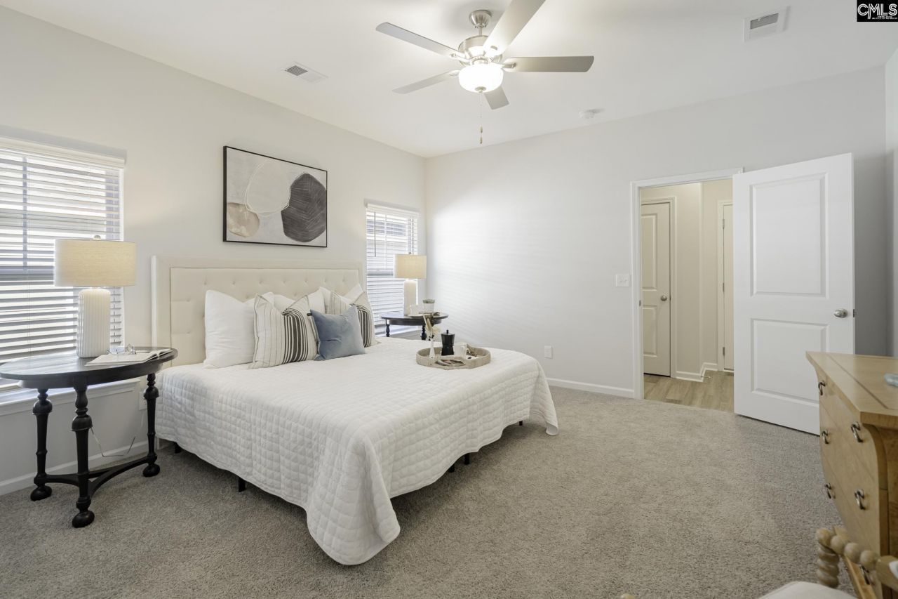 114 Middlesex Court  Photo 30