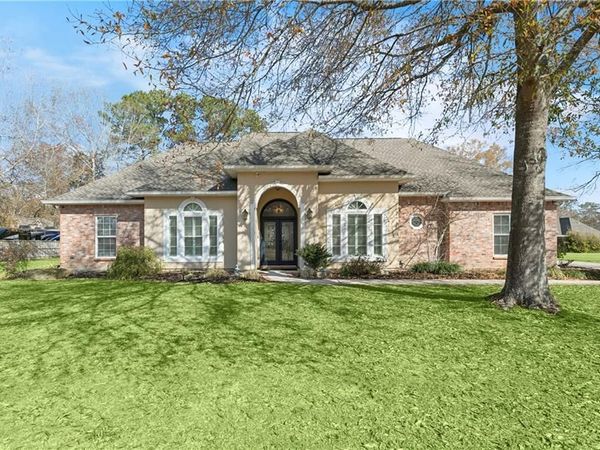 41251 RUE CHENE Street, Ponchatoula, LA 70454