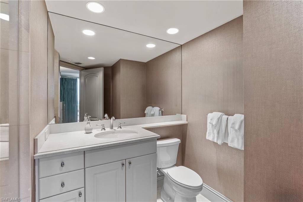 4875 Pelican Colony Blvd , Unit 2004, Bonita Springs, FL 34134 Photo