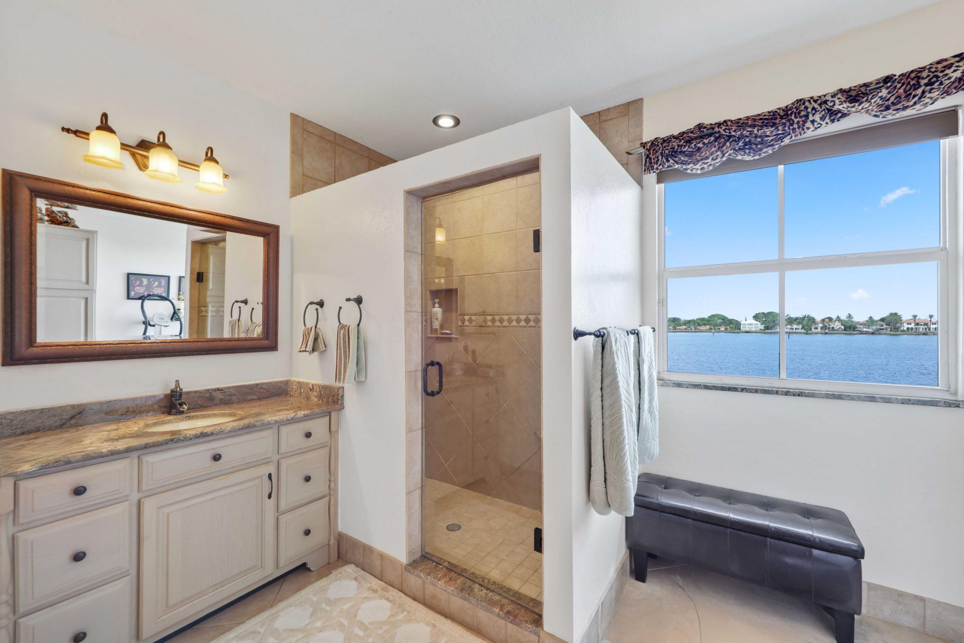 132 Las Brisas Circle, Hypoluxo, FL 33462 Photo