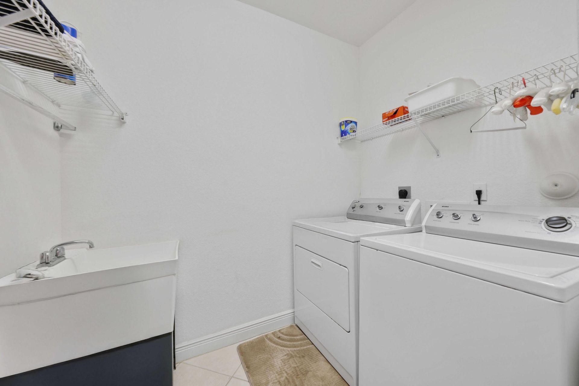 132 Las Brisas Circle, Hypoluxo, FL 33462 Photo