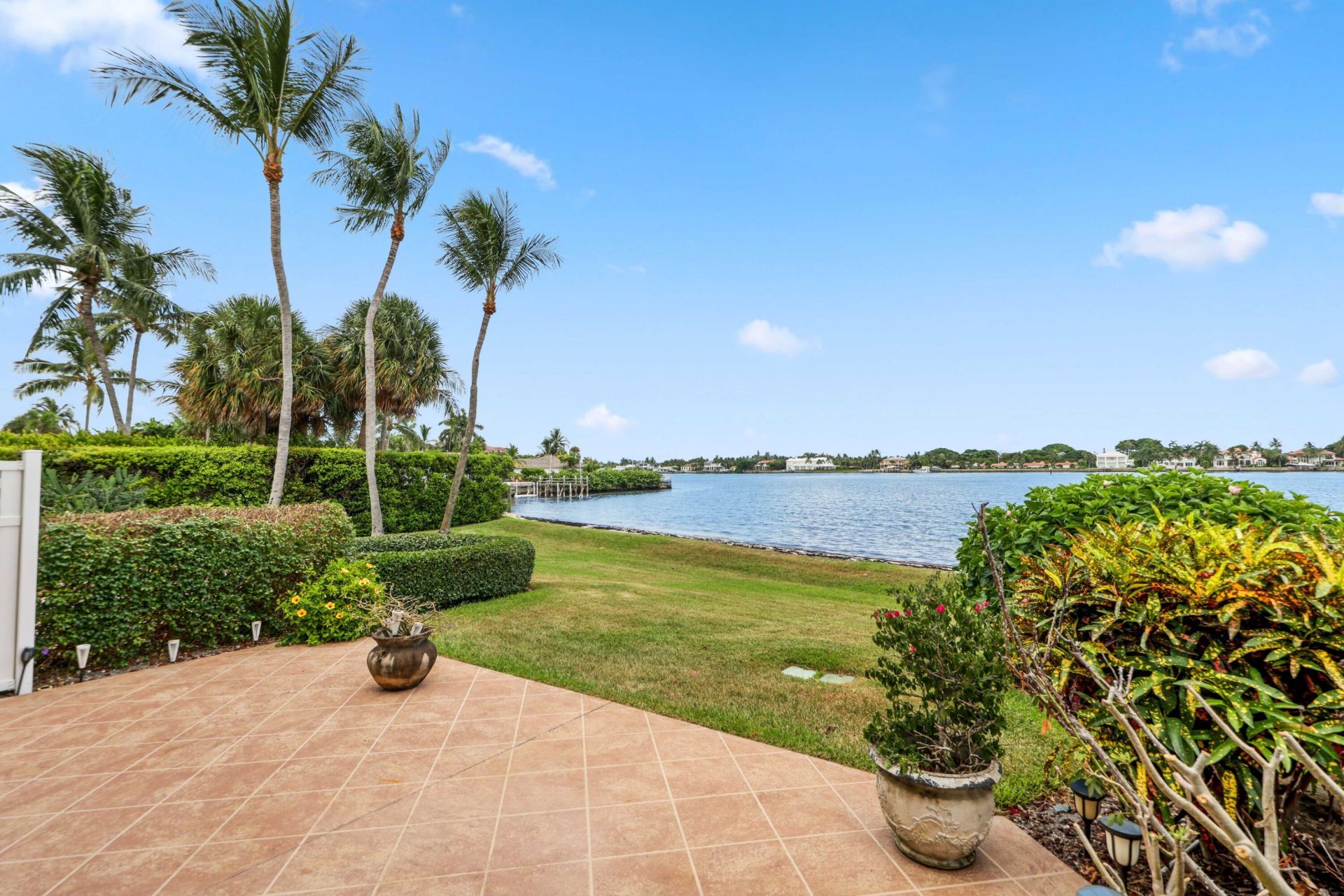 132 Las Brisas Circle, Hypoluxo, FL 33462 Photo