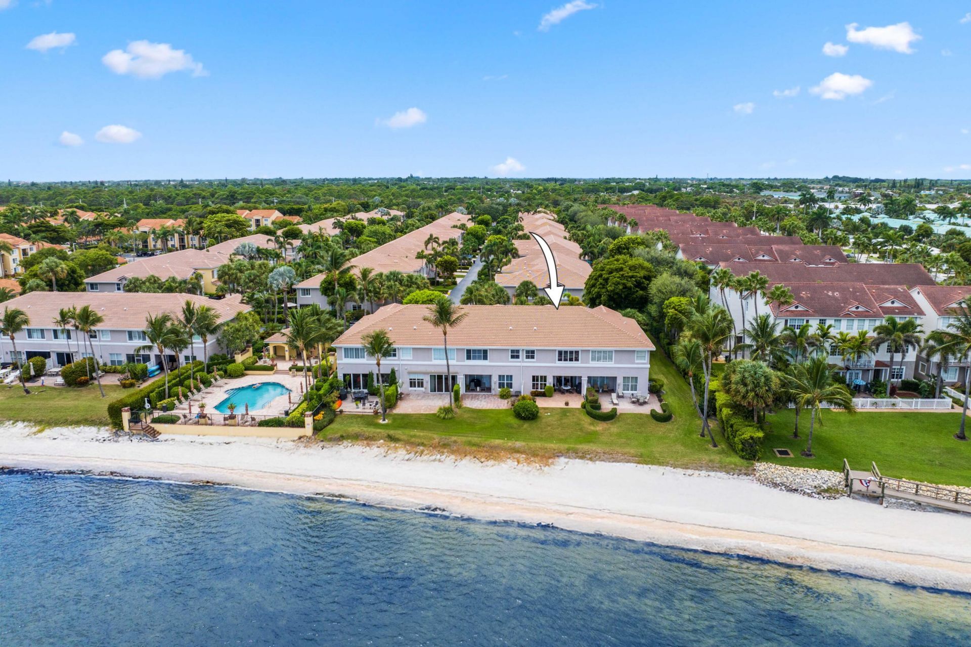 132 Las Brisas Circle, Hypoluxo, FL 33462 Photo