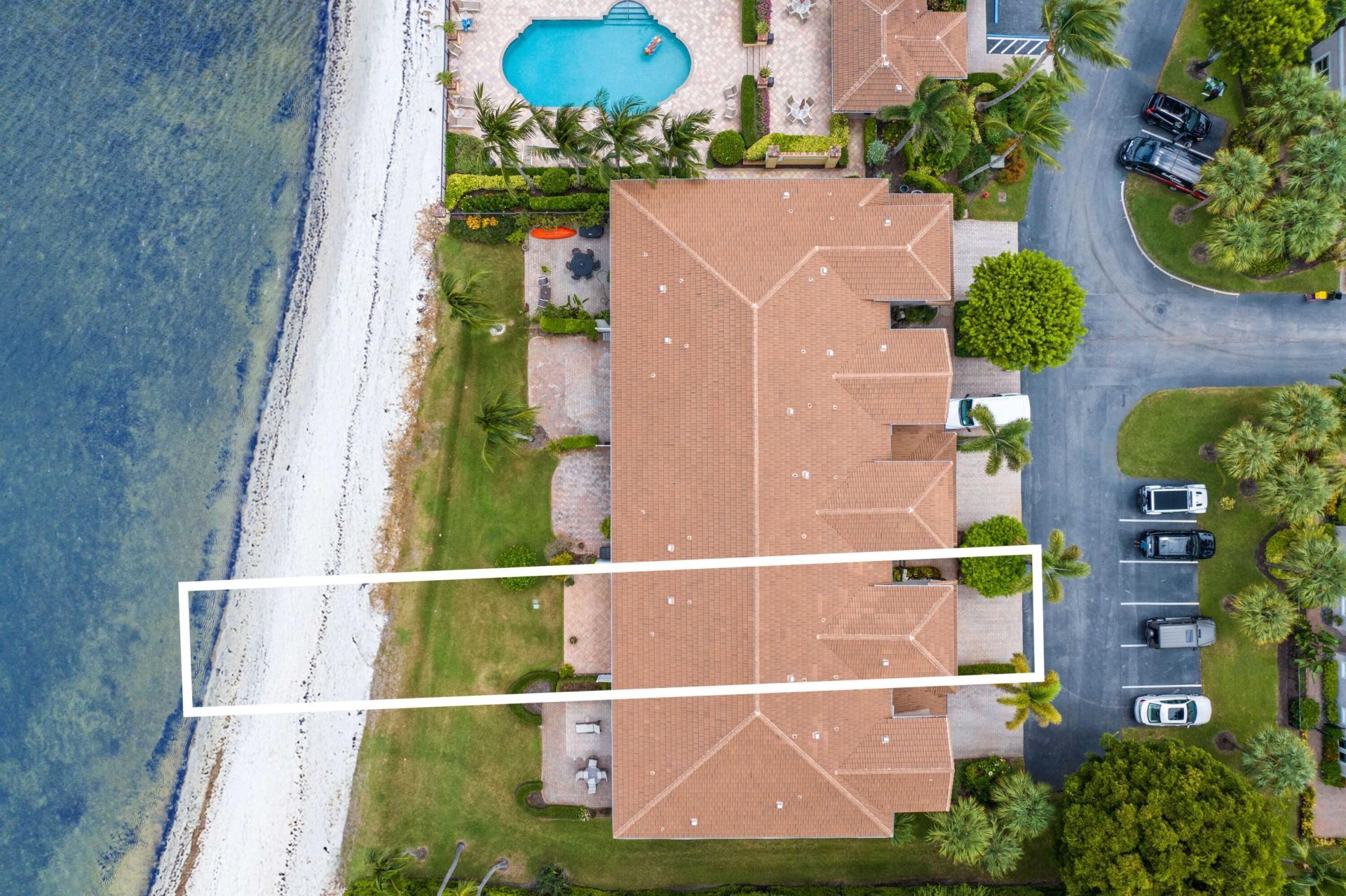 132 Las Brisas Circle, Hypoluxo, FL 33462 Photo