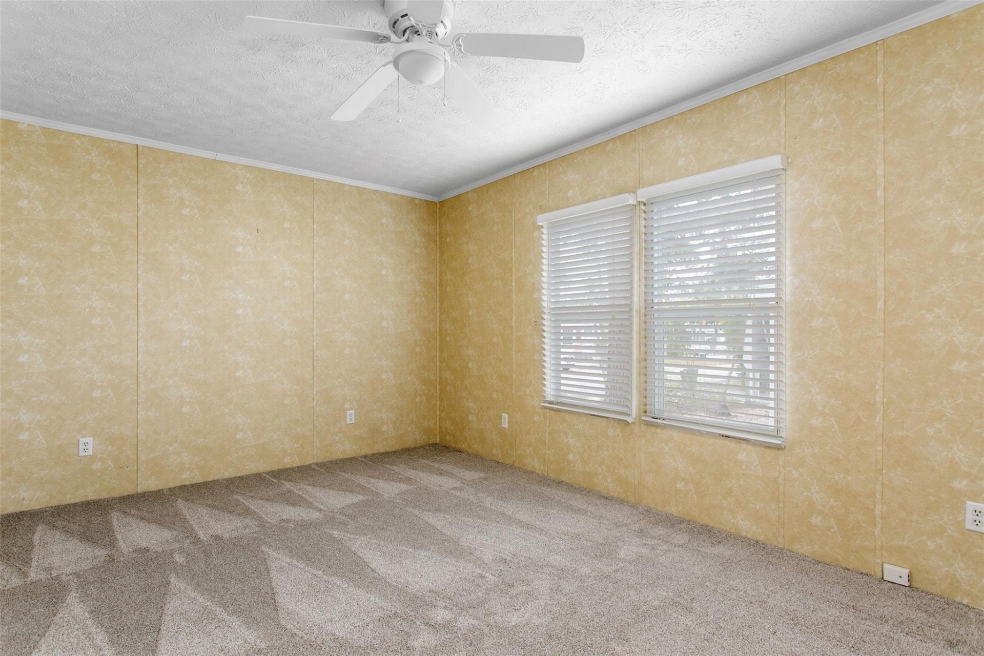 5570 SW 32nd Ter, Fort Lauderdale, FL 33312 Photo