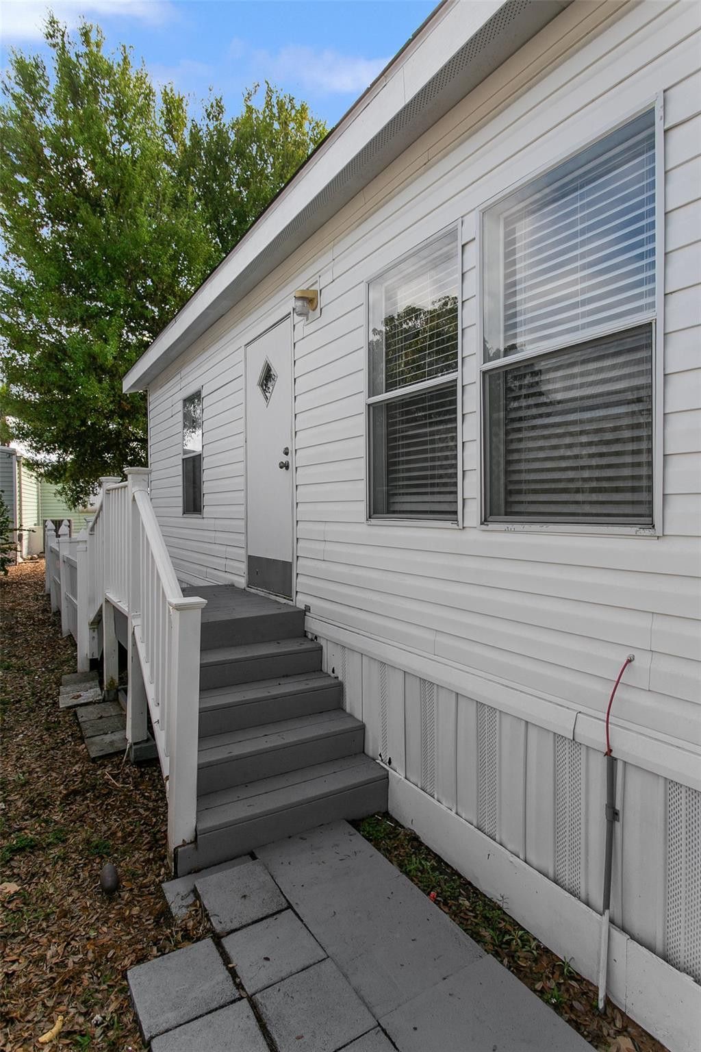 5570 SW 32nd Ter, Fort Lauderdale, FL 33312 Photo