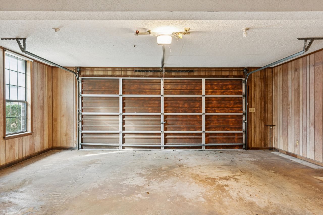 110 Parkwood Drive Photo 37