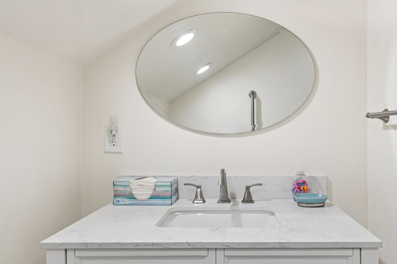 110 Parkwood Drive Photo 40