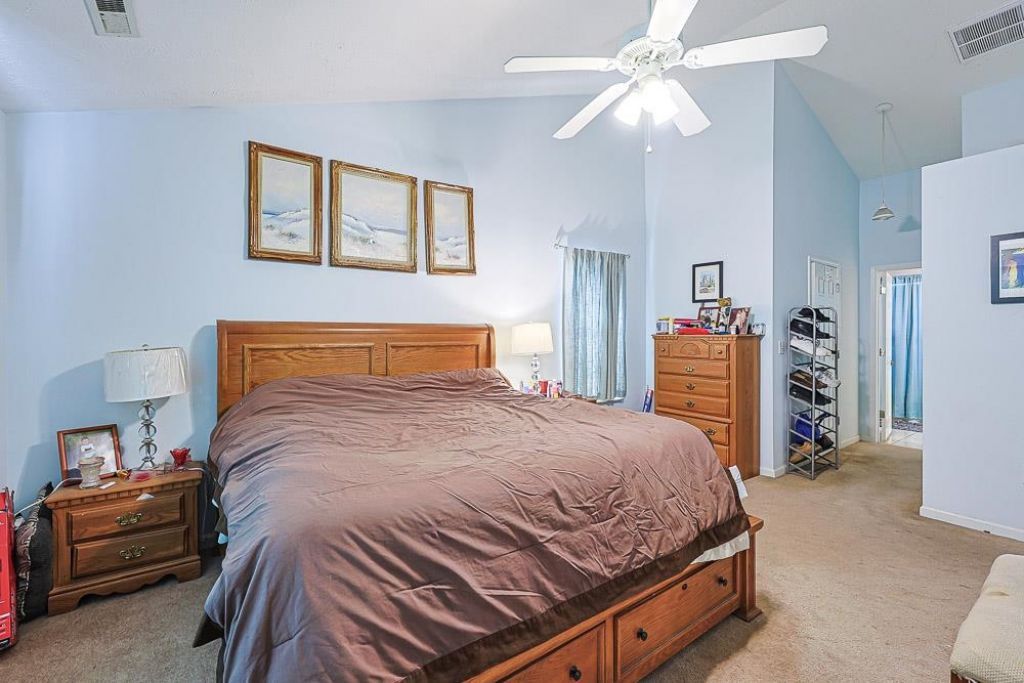 1618 Heathmuir Dr.  Photo 10