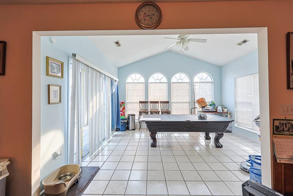 1618 Heathmuir Dr.  Photo 18