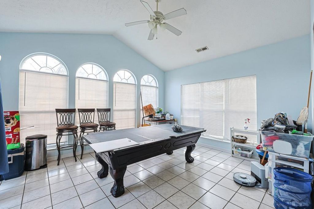 1618 Heathmuir Dr.  Photo 21