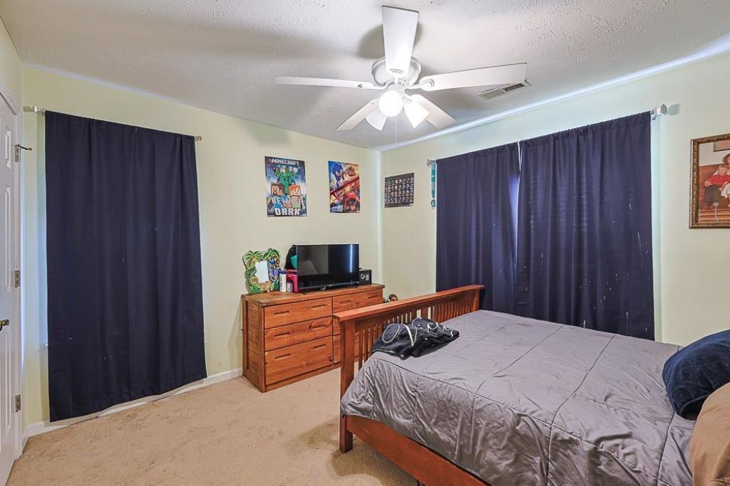 1618 Heathmuir Dr.  Photo 24