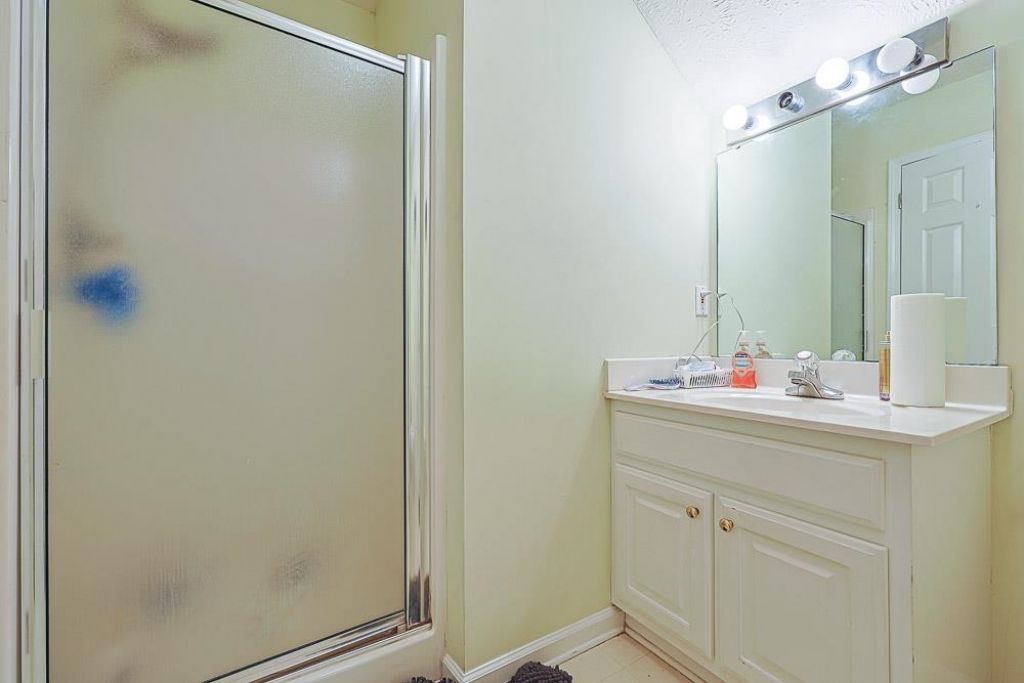 1618 Heathmuir Dr.  Photo 35