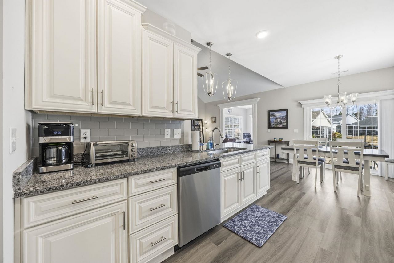 805 Covelo Ln.  Photo 17