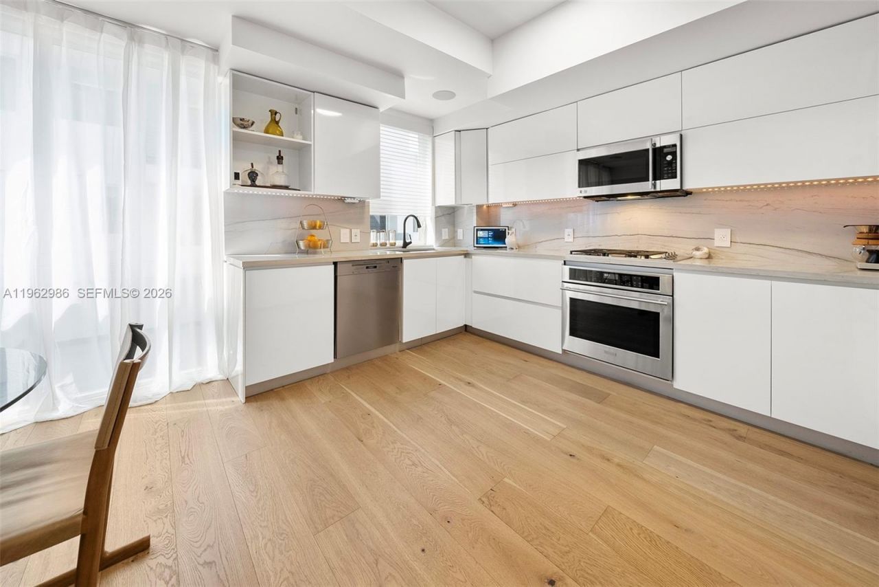 95 N Shore Dr, Miami Beach, FL 33141 Photo