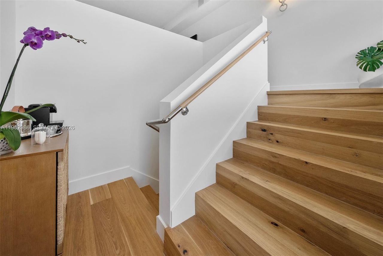 95 N Shore Dr, Miami Beach, FL 33141 Photo