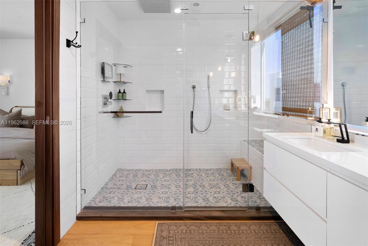 95 N Shore Dr, Miami Beach, FL 33141 Photo