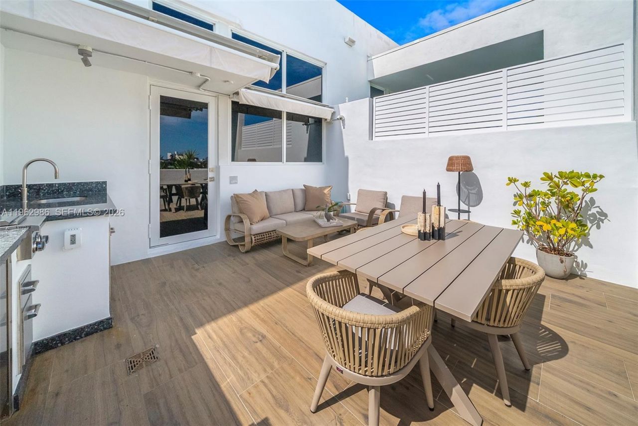 95 N Shore Dr, Miami Beach, FL 33141 Photo