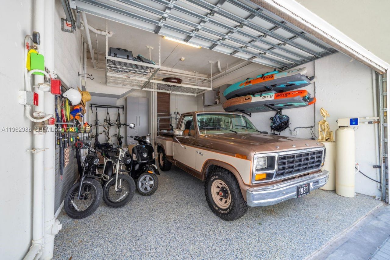 95 N Shore Dr, Miami Beach, FL 33141 Photo