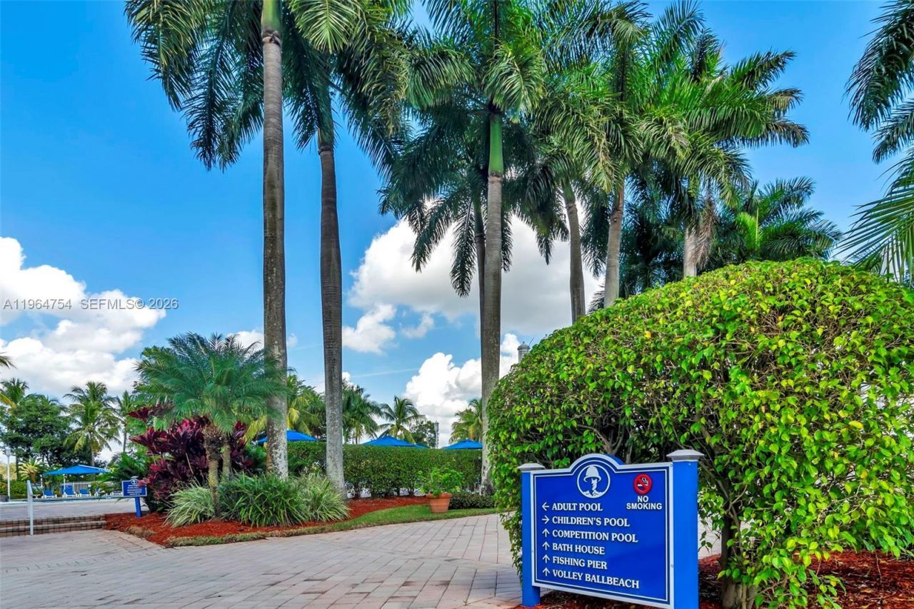 792 NW 170th Ter , Unit 792, Pembroke Pines, FL 33028 Photo