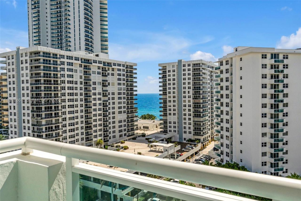 3000 S Ocean Dr , Unit 1122, Hollywood, FL 33019 Photo