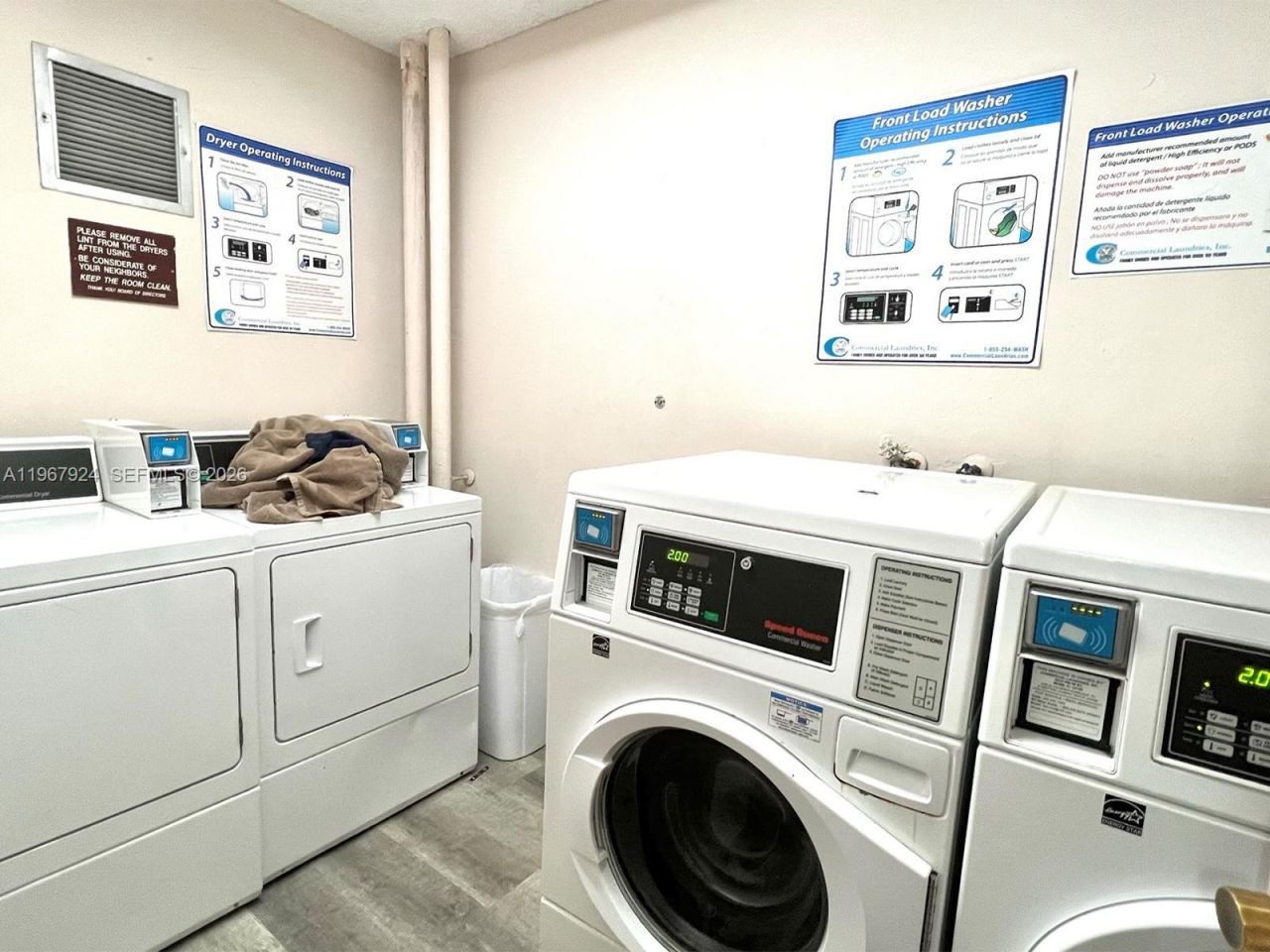 1300 NE Miami Gardens Dr, Unit 711E, Miami, FL 33179 Photo