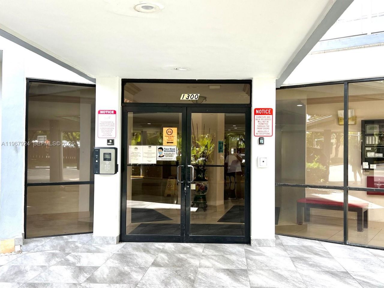 1300 NE Miami Gardens Dr, Unit 711E, Miami, FL 33179 Photo