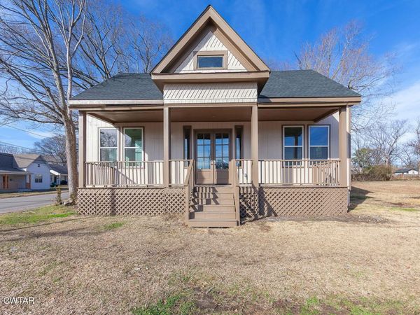 200 Lambuth Boulevard , Jackson, TN 38301