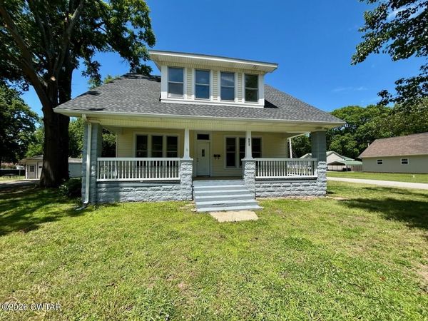 148 E Magnolia Avenue, McKenzie, TN 38201