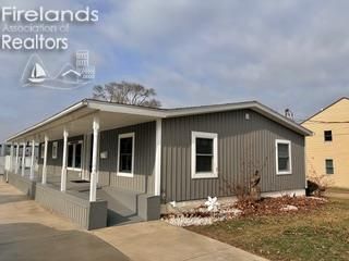 155 Nelson Street, Clyde, OH 43410 Main Photo