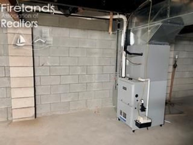 155 Nelson Street, Clyde, OH 43410 Photo 32