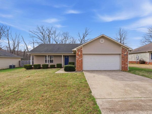 214 Weathering Circle, Austin, AR 72007