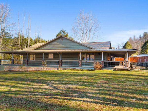 4009 Fieldstone Lane, Cosby, TN 37722