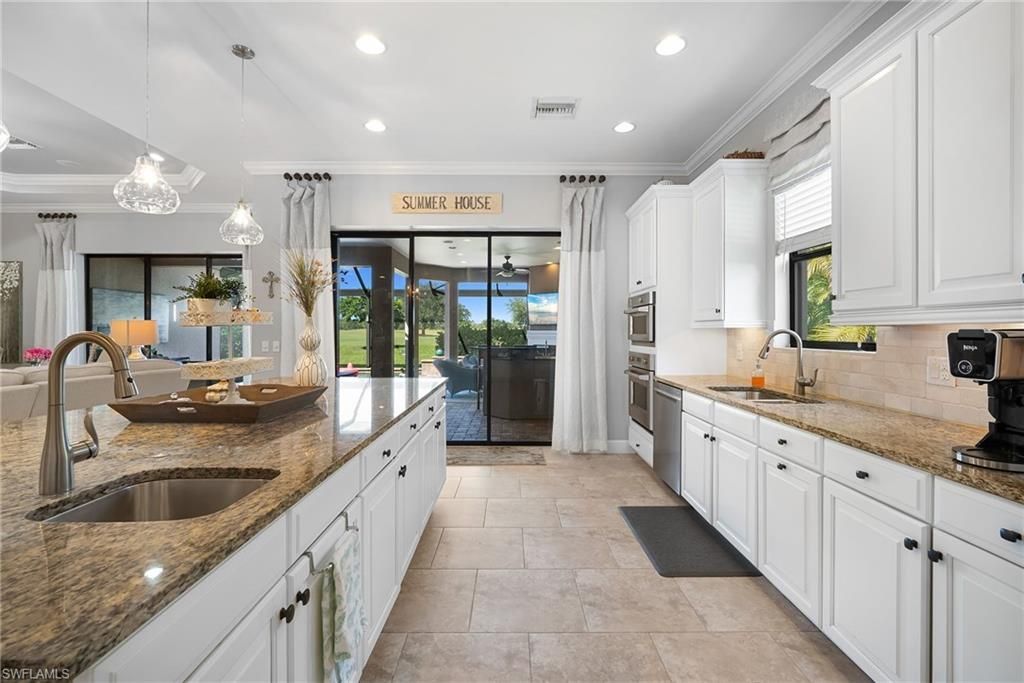 3307 Chestnut Grove Dr, Alva, FL 33920 Photo