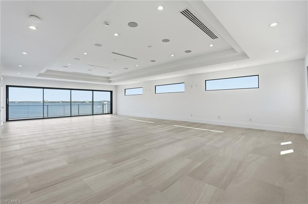 5735 Riverside Dr , Cape Coral, FL 33904 Photo