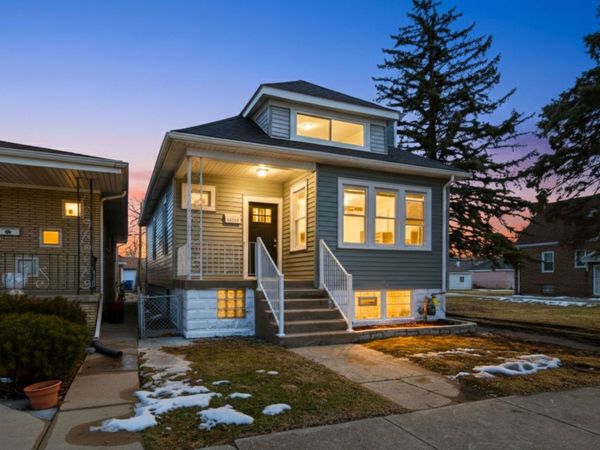 12315 S Morgan Street, Calumet Park, IL 60827