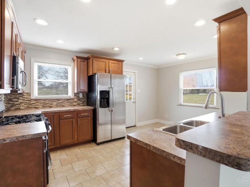 2937 Blue Rock Road, Green Township, OH 45239 Photo 13