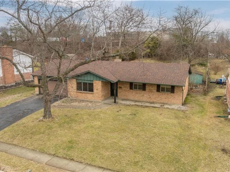 861 Kenbrook Drive, Vandalia, OH 45377 Photo 4