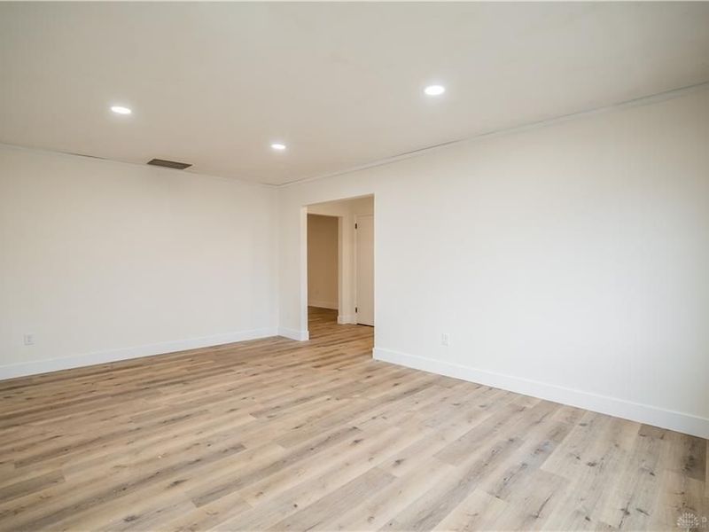 861 Kenbrook Drive, Vandalia, OH 45377 Photo 8