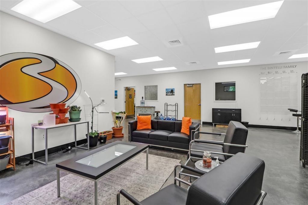 2137 Savannah Highway  Photo 20