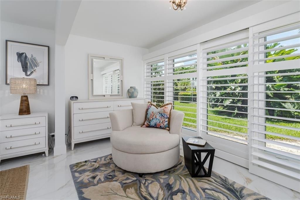 4082 Belair Ln, Unit 9, Naples, FL 34103 Photo