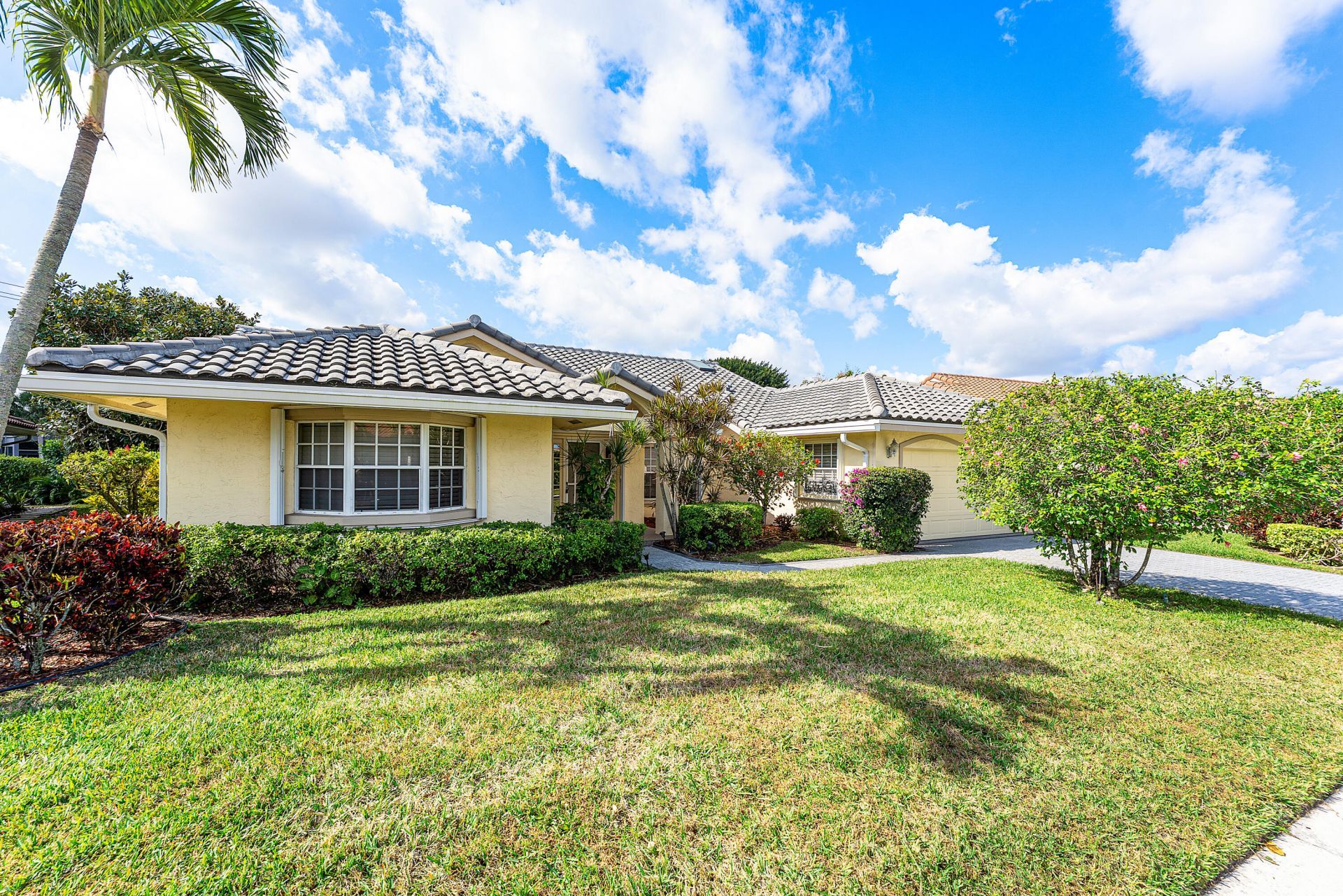 6122 Golf Villas Drive, Boynton Beach, FL 33437 Photo