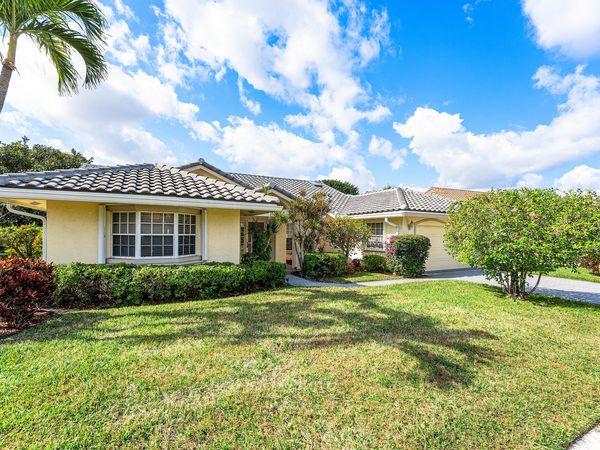 6122 Golf Villas Drive, Boynton Beach, FL 33437
