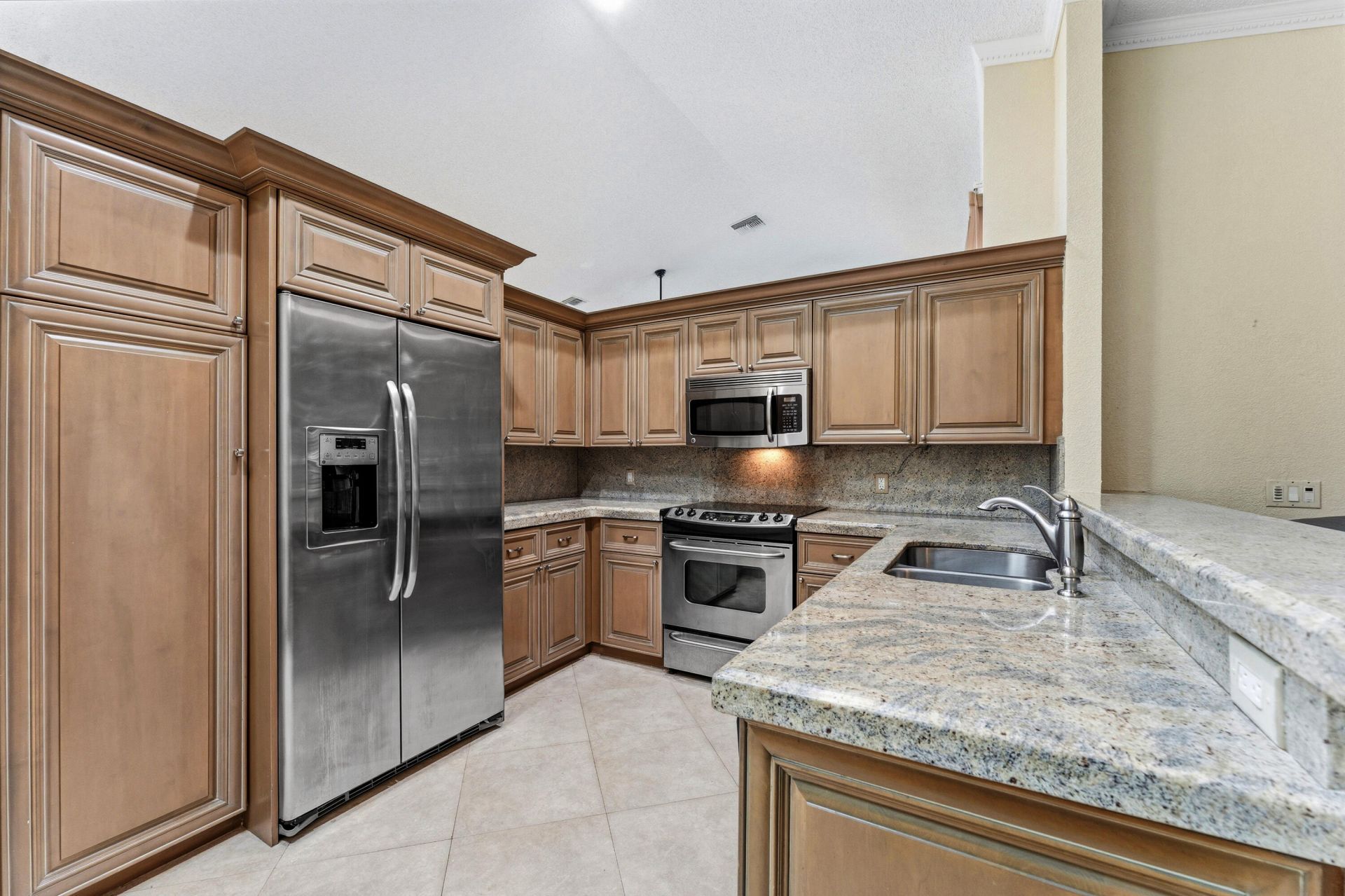 6122 Golf Villas Drive, Boynton Beach, FL 33437 Photo