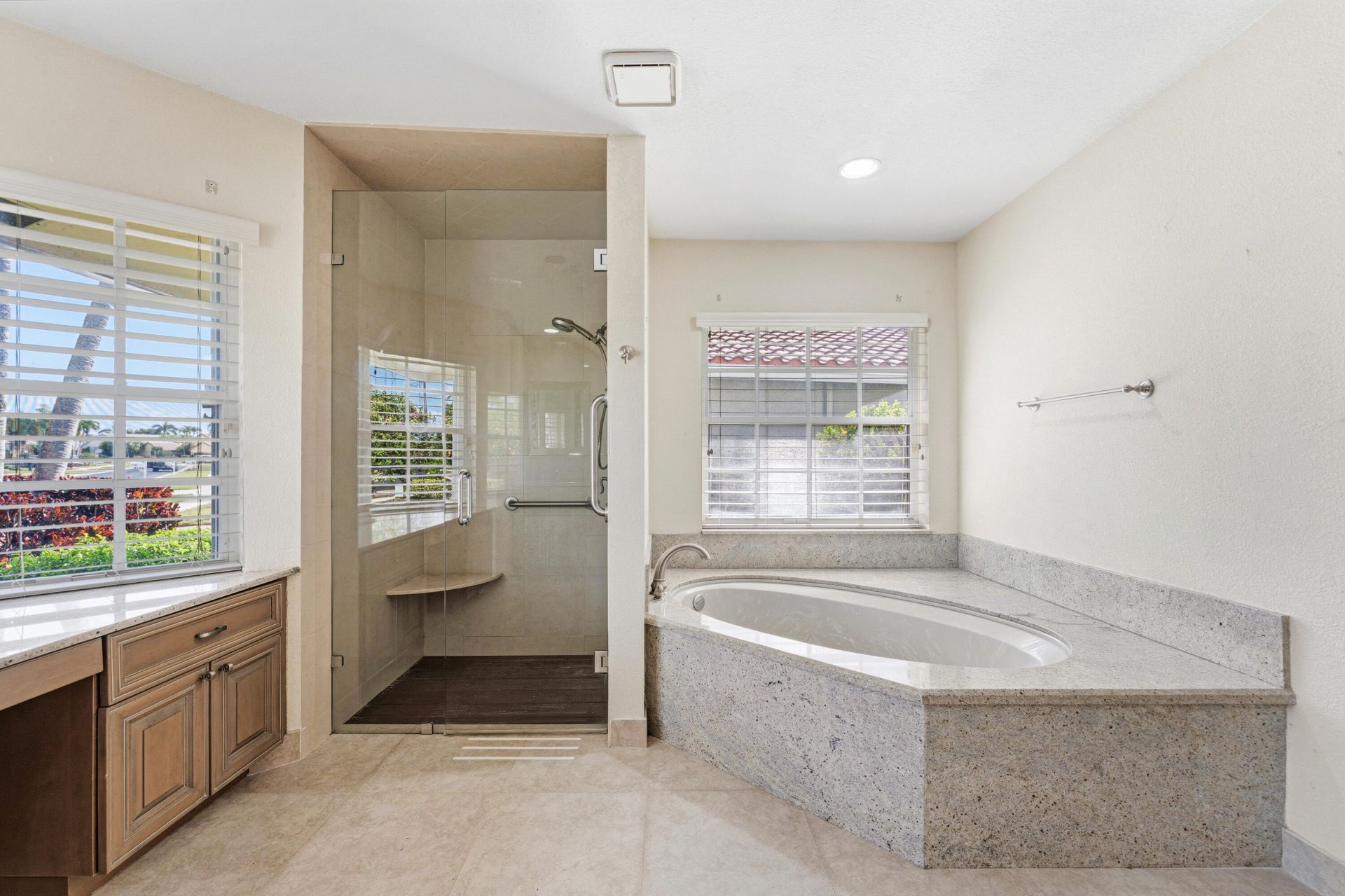 6122 Golf Villas Drive, Boynton Beach, FL 33437 Photo