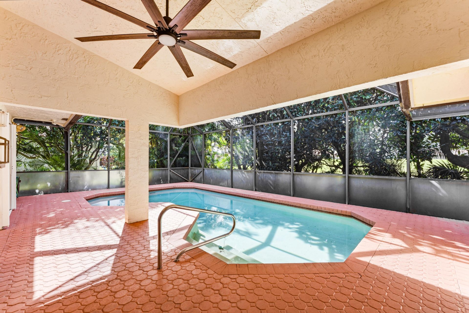 6122 Golf Villas Drive, Boynton Beach, FL 33437 Photo