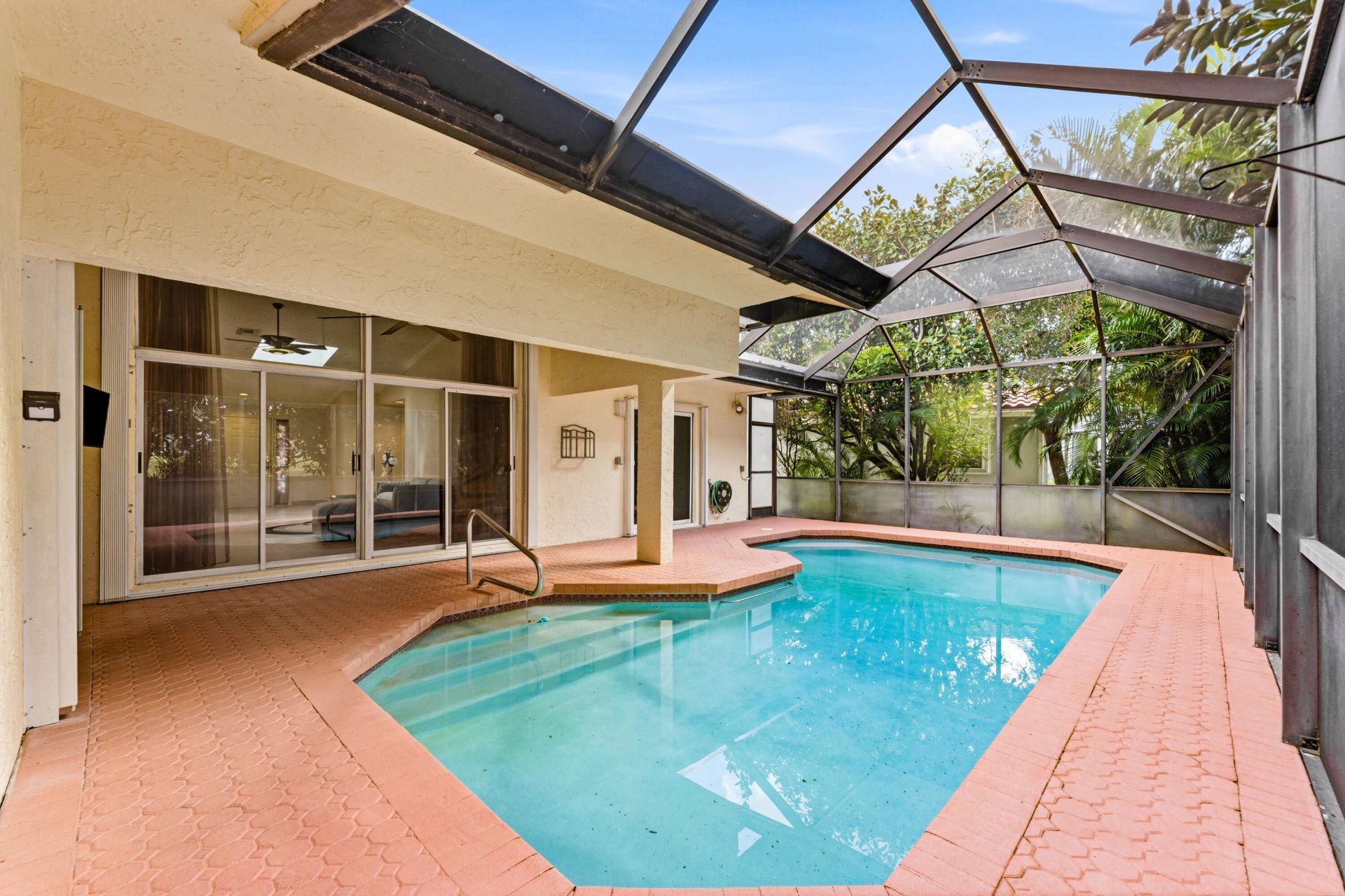 6122 Golf Villas Drive, Boynton Beach, FL 33437 Photo