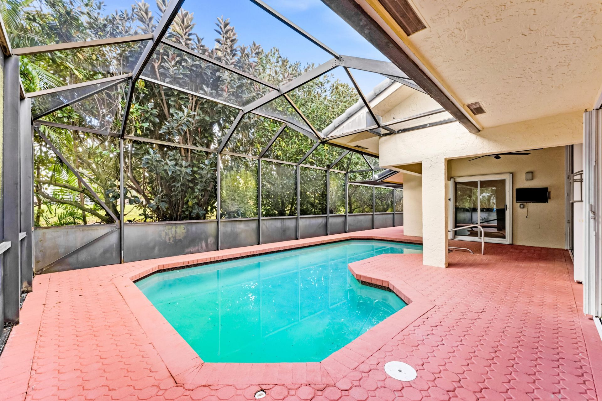 6122 Golf Villas Drive, Boynton Beach, FL 33437 Photo